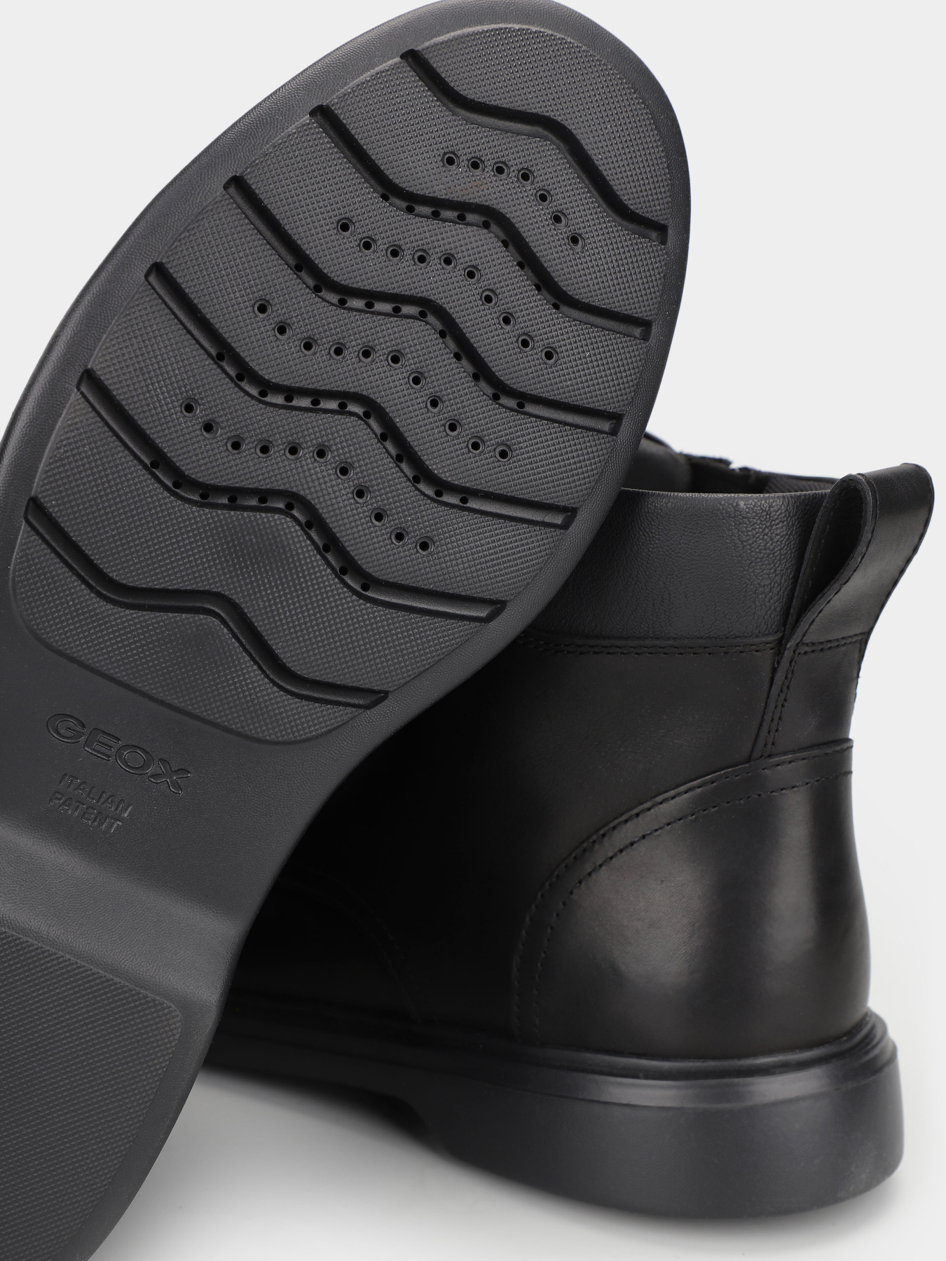 Ботинки Geox Ottavio модель U36DCA-00085-C9999 Фото