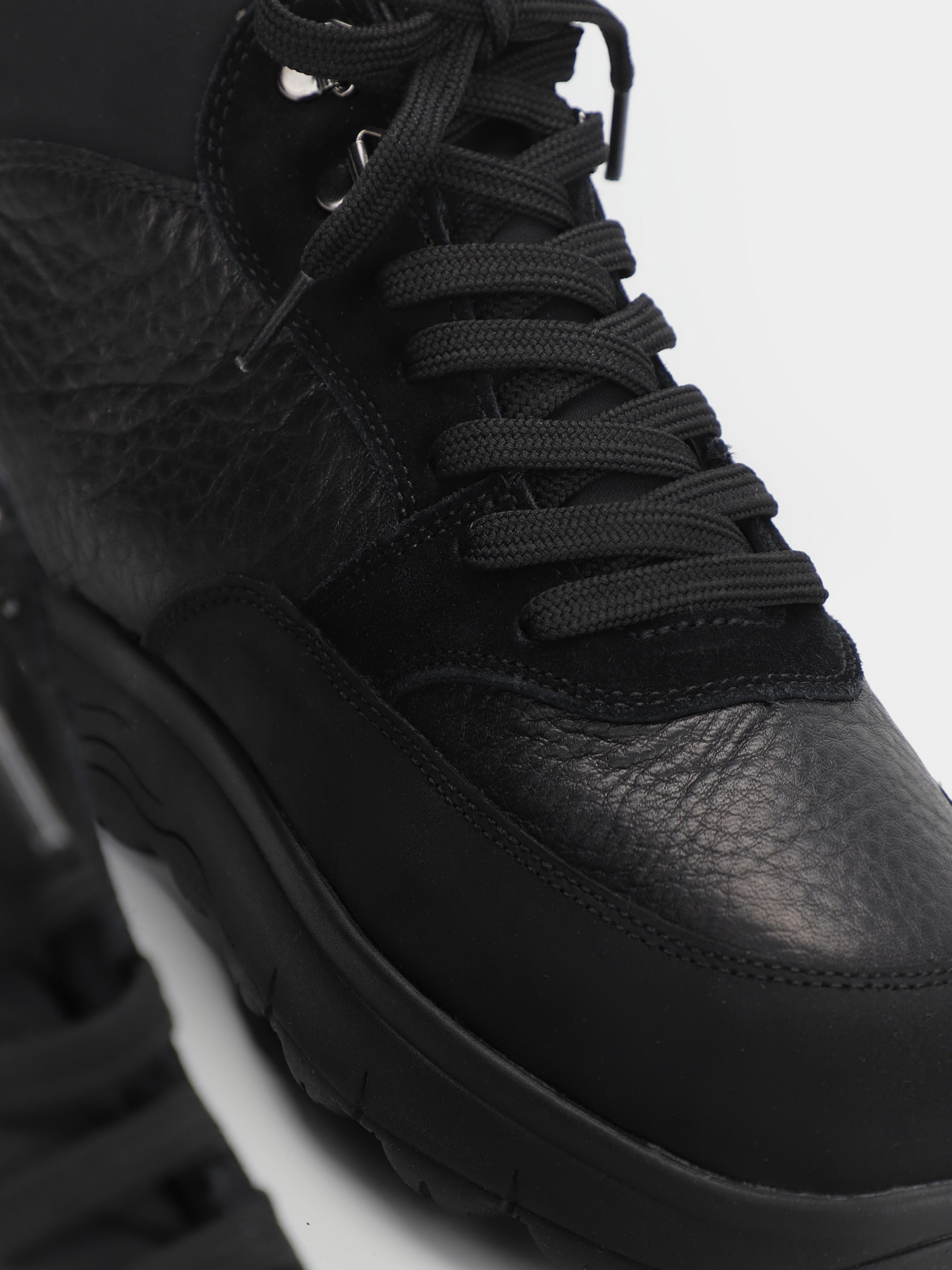 Ботинки Geox Spherica  модель U36FDC-0FVFF-C9999 Фото