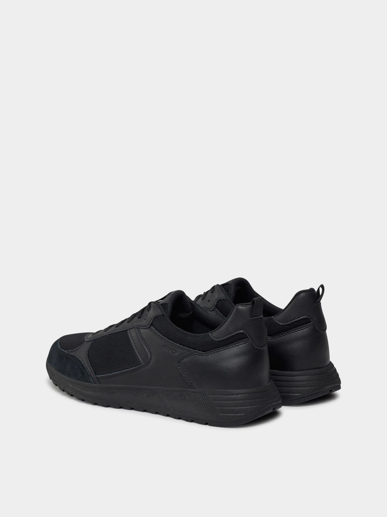 Кроссовки Geox U Molveno модель U45F1A-014EK-C9999 Фото