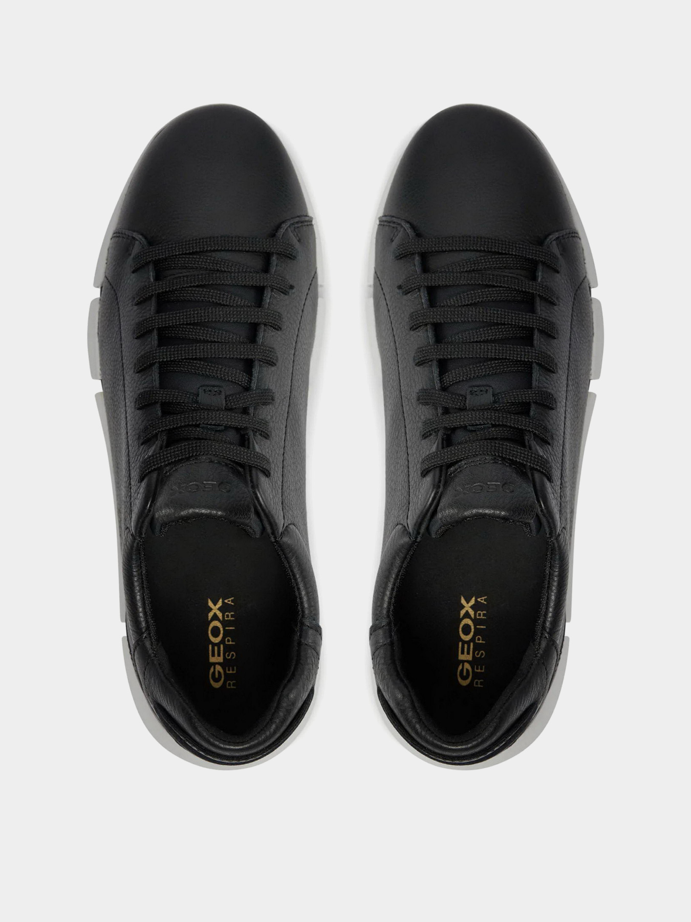 Кроссовки Geox U Adacter модель U45FFA-00046-C9999 Фото