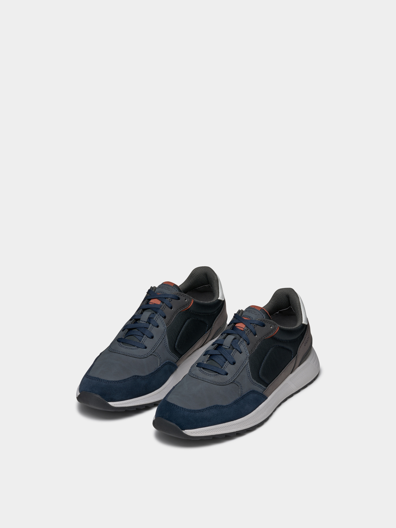 Кроссовки Geox Molveno модель U46F1B-0EK11-C4155 Фото