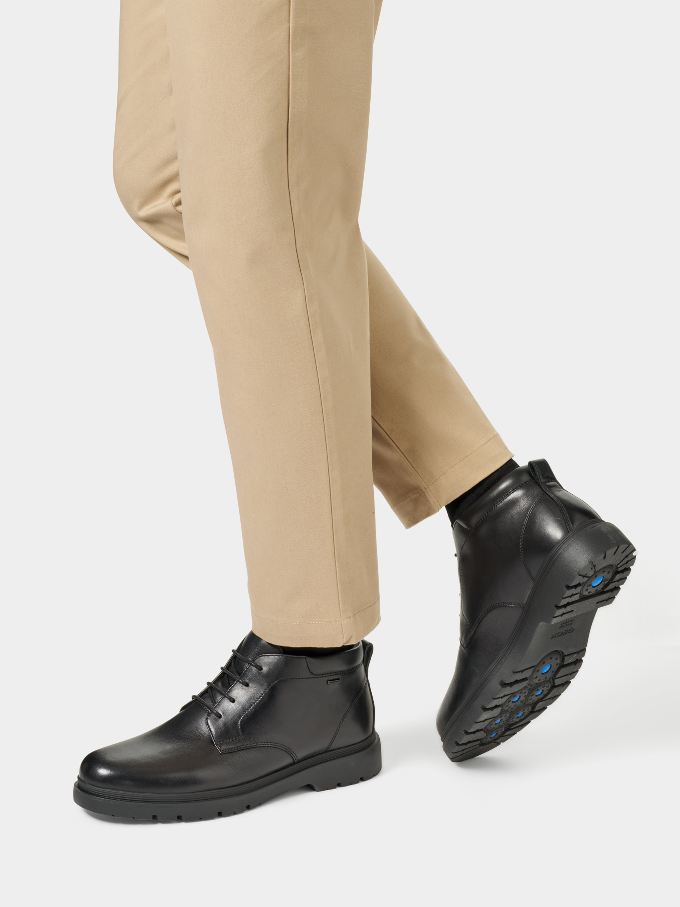 Ботинки Geox модель U56HNC-00043-C9999 Фото