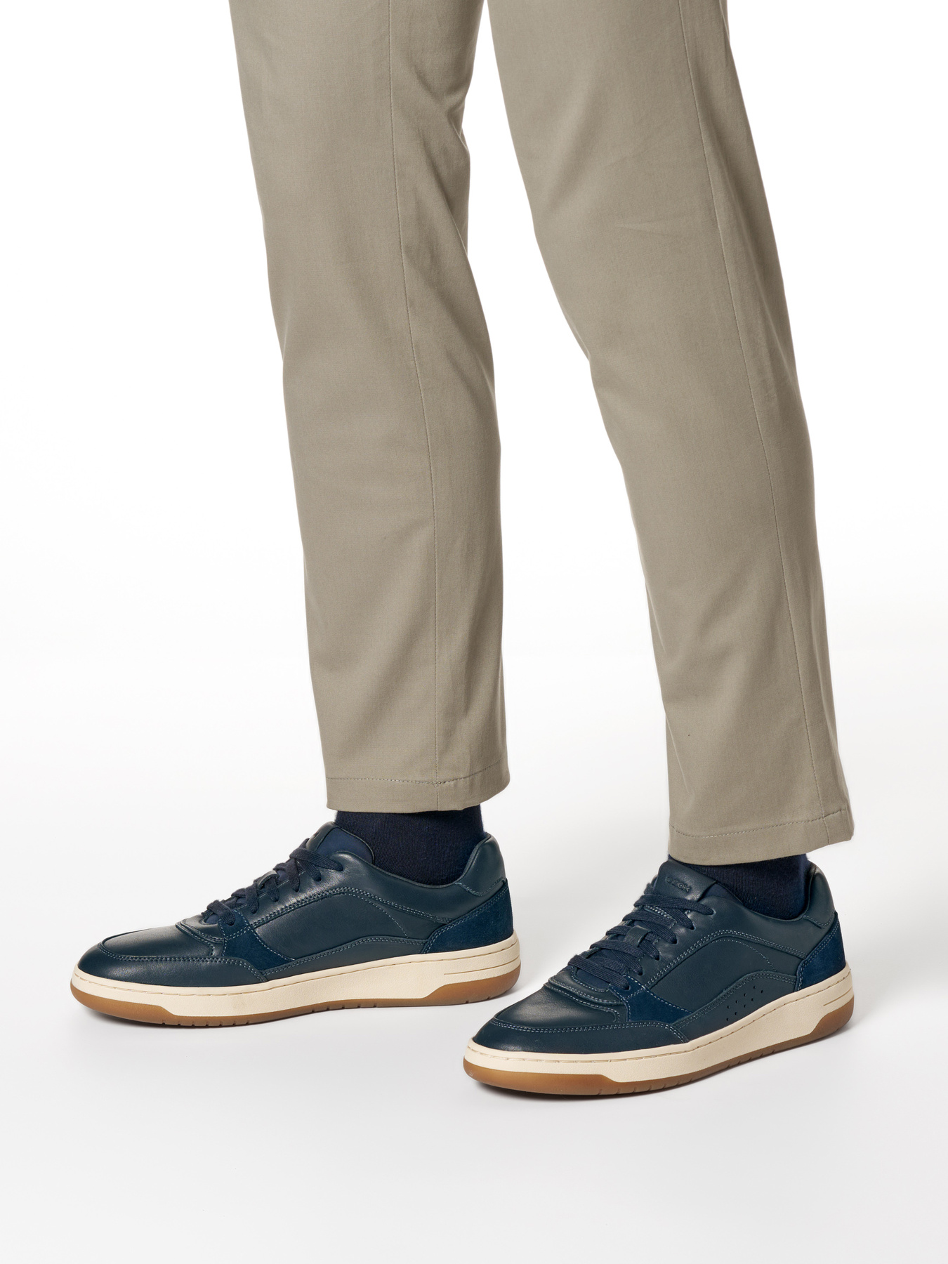 Кеди низькі Geox SEDRAL COURT модель U56M5A-08522-C4002 Фото