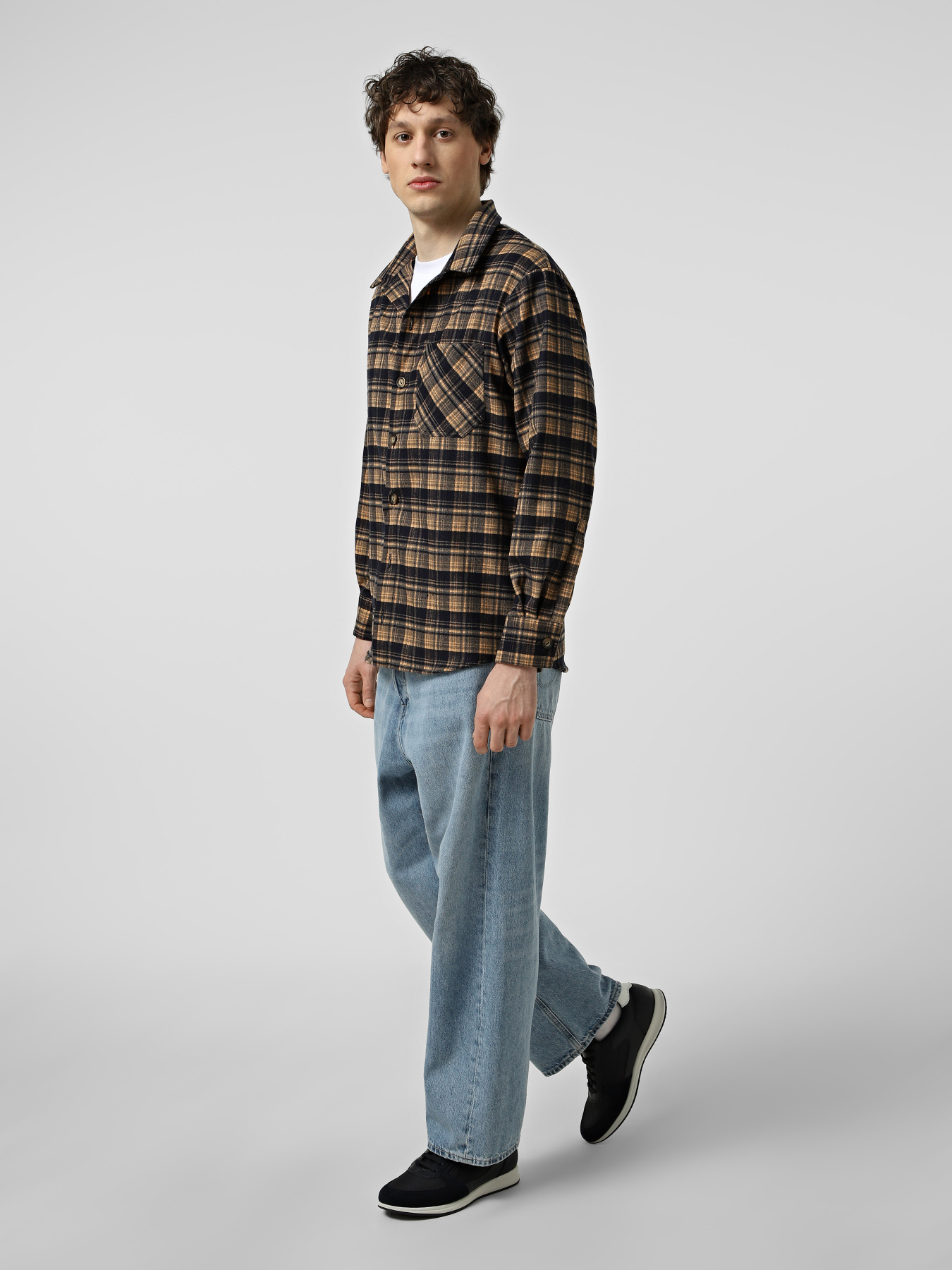 Кроссовки повседневные Geox AVERY модель U65H5A-0BU11-C4002 Кроссовки повседневные Geox AVERY модель U65H5A-0BU11-C4002 Фото