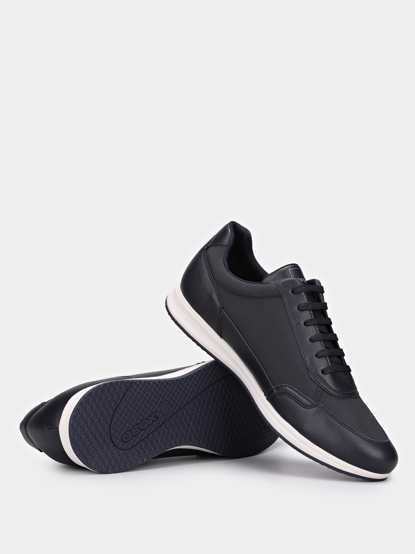 Geox U65H5B-0BUK0-C4002 модель U65H5B-0BUK0-C4002 Geox U65H5B-0BUK0-C4002 модель U65H5B-0BUK0-C4002 Фото