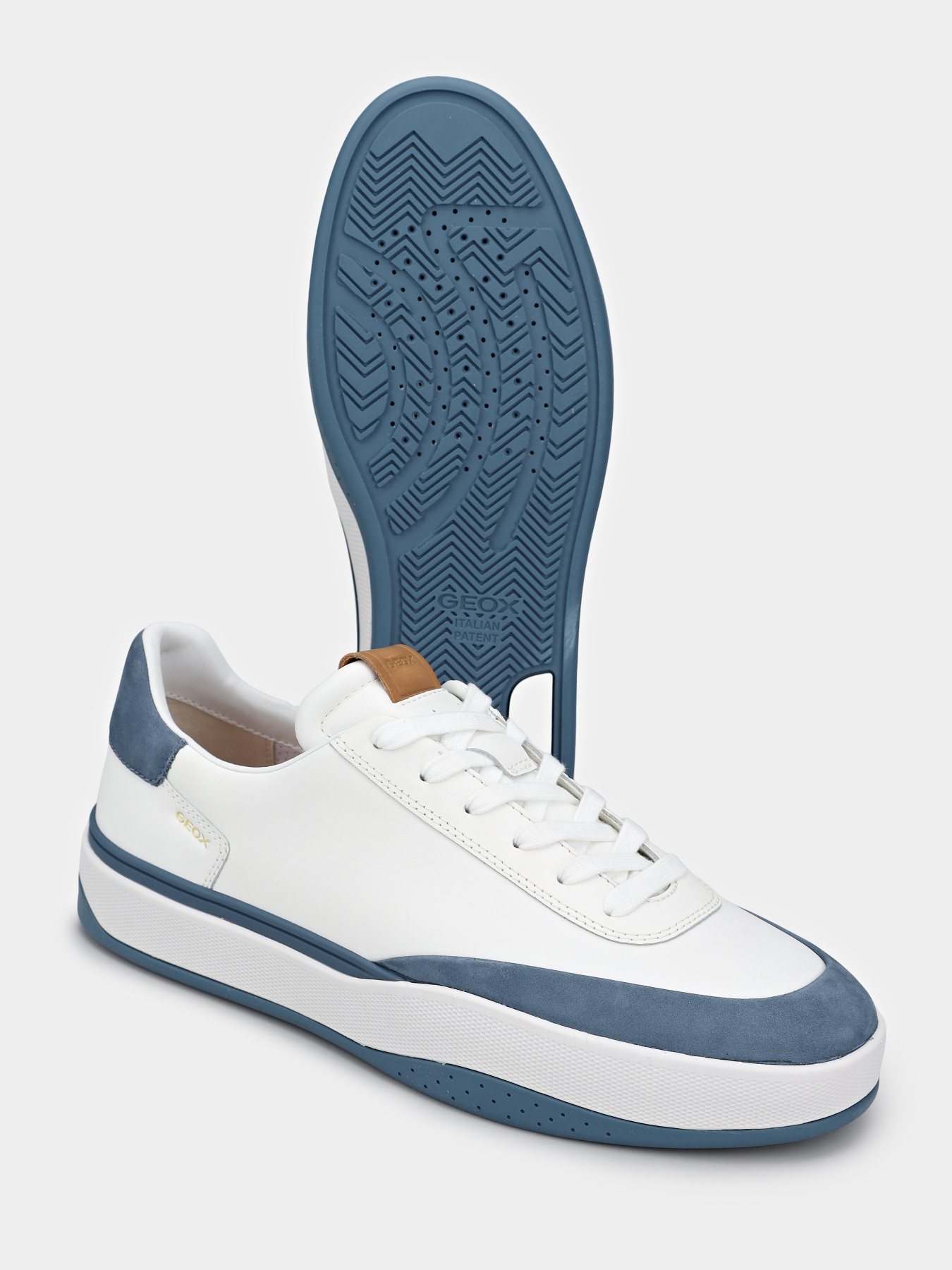 Geox U65MZA-08532-C1260 модель U65MZA-08532-C1260 Фото