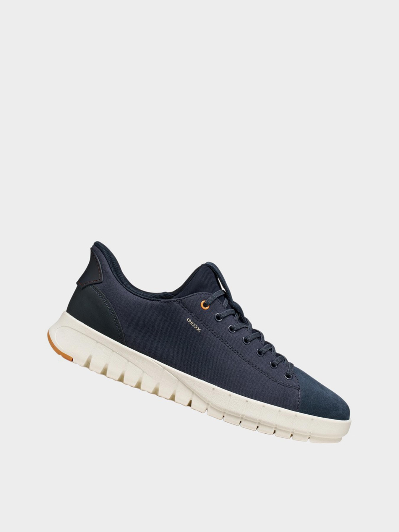 Geox U65MAC-01022-C4002 модель U65MAC-01022-C4002 Фото