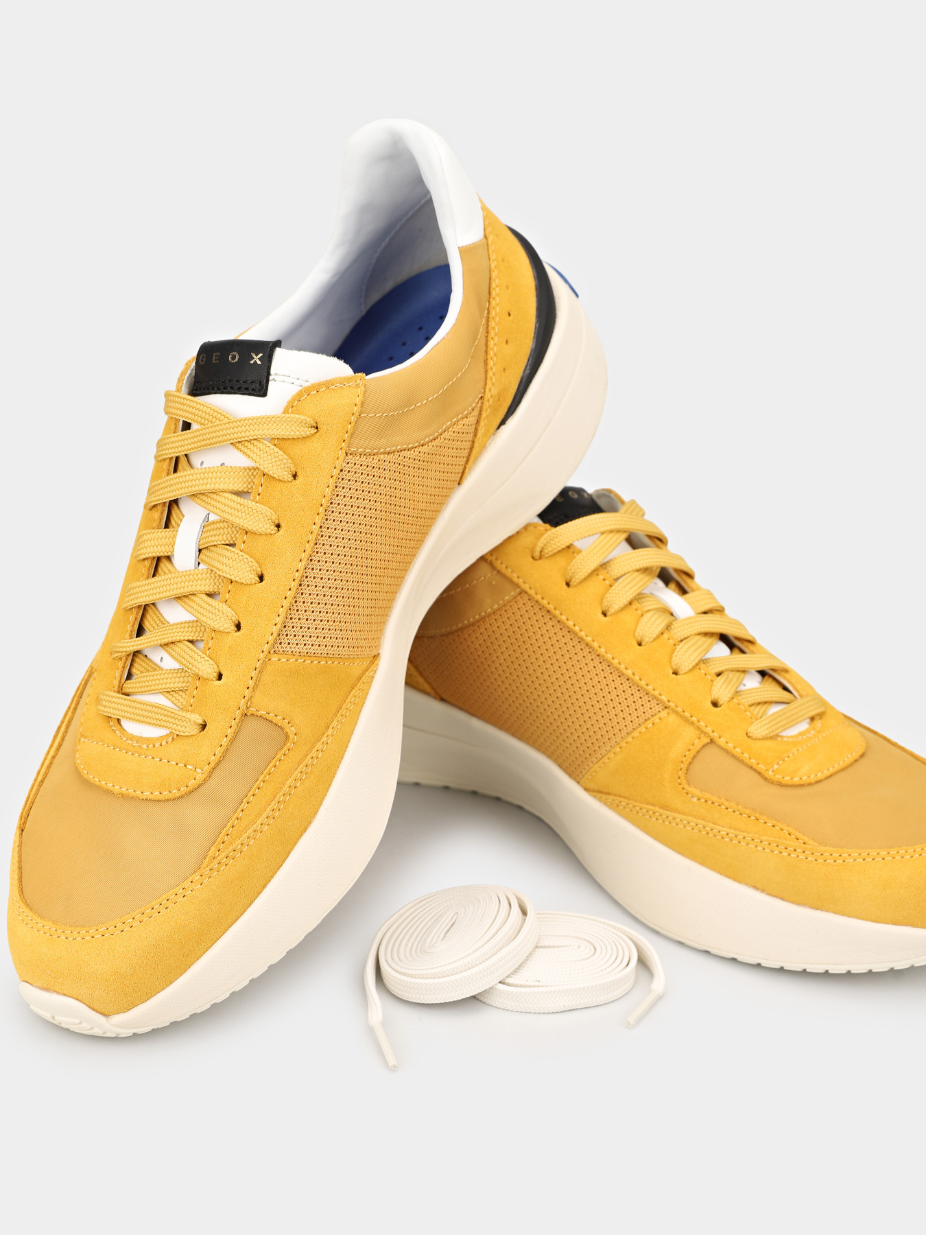 Кроссовки повседневные Geox GXRN-01 модель U656KA-02214-C2000 Фото