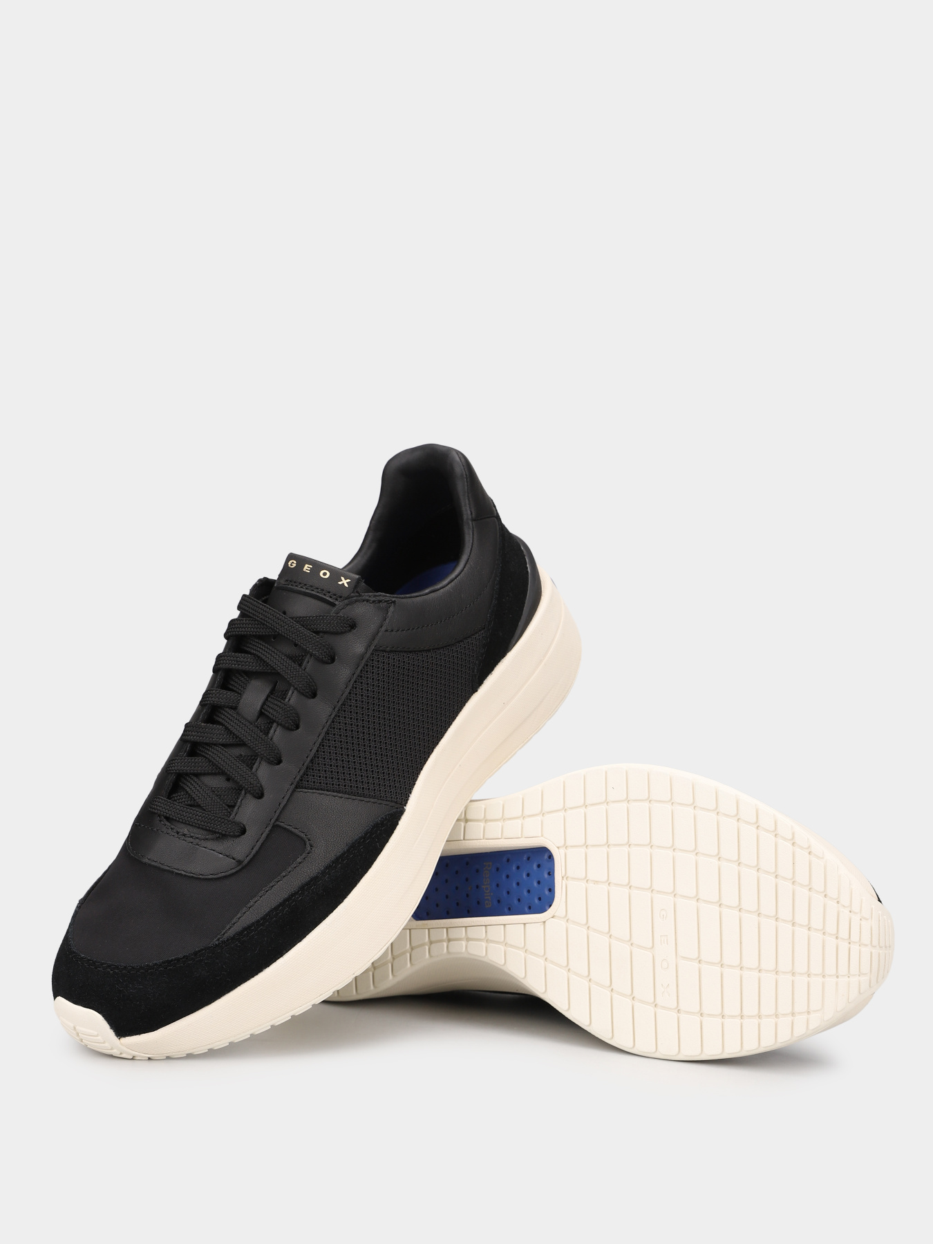 Кросівки повсякденні Geox GXRN-01 модель U656KA-08514-C9999 Кросівки повсякденні Geox GXRN-01 модель U656KA-08514-C9999 Фото