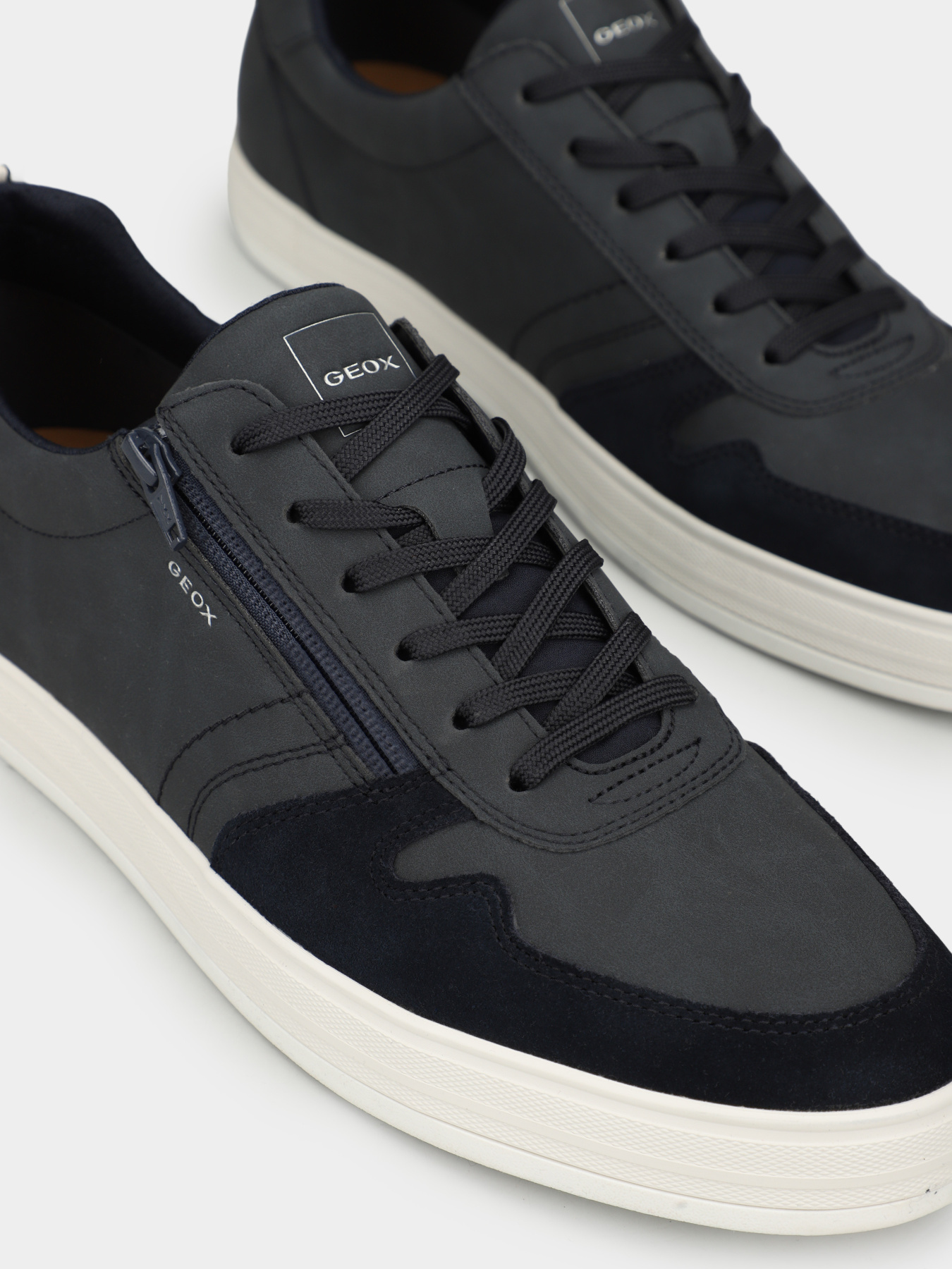 Geox U65LSH-0EK22-C4021 модель U65LSH-0EK22-C4021 Фото