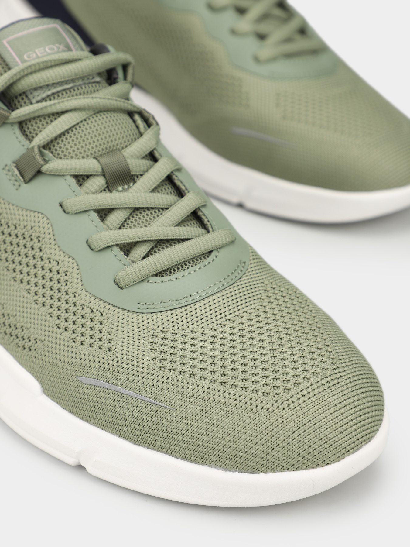 Geox U65N8B-06K15-CD3F4 модель U65N8B-06K15-CD3F4 Фото