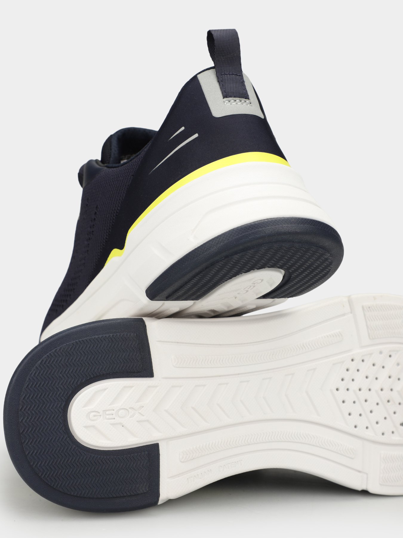 Geox модель U65N8B-06K15-C4002 Фото