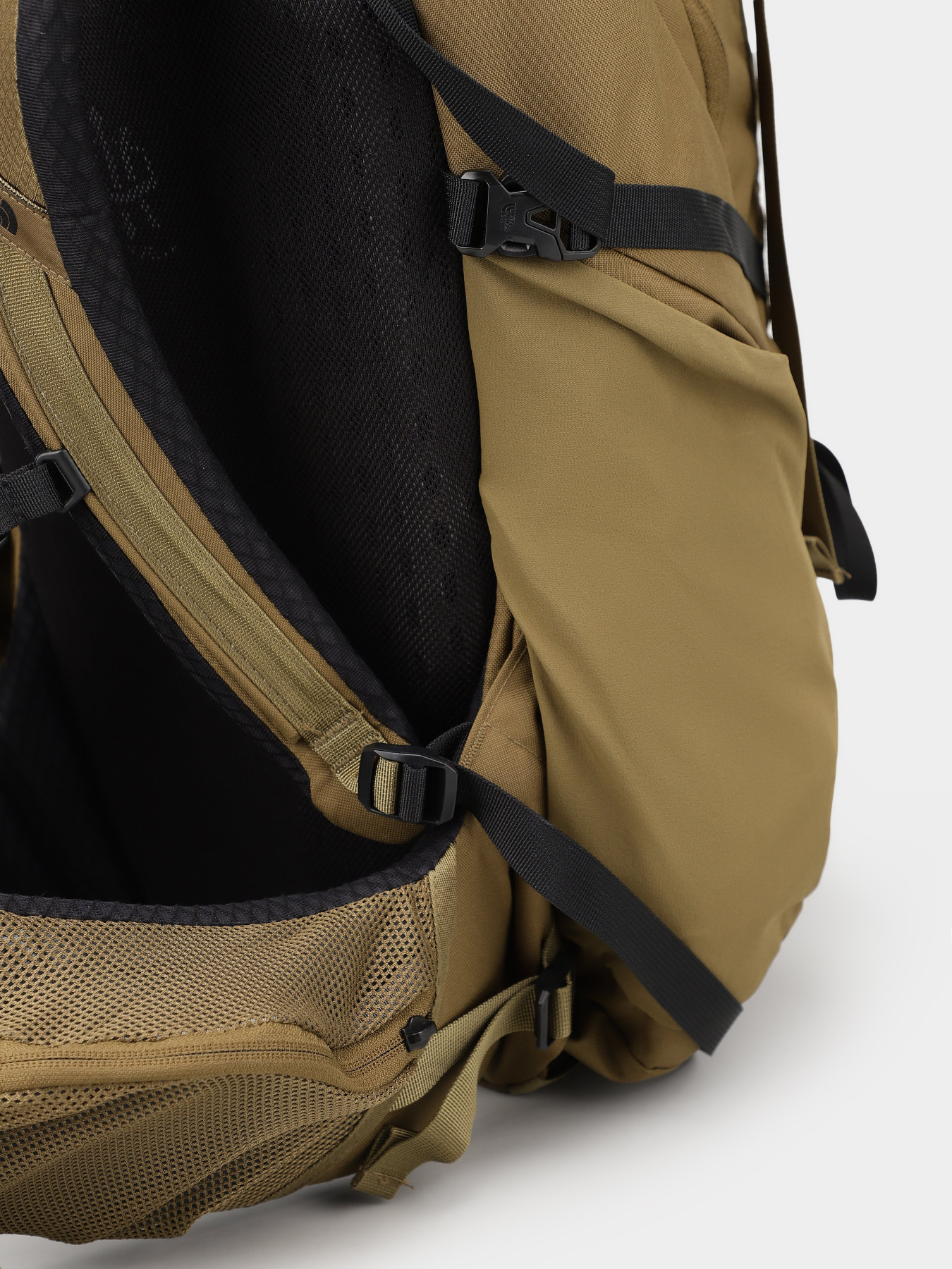 Рюкзаки The North Face Terra 65-litre Hiking модель NF0A3GA5WMB1 Фото