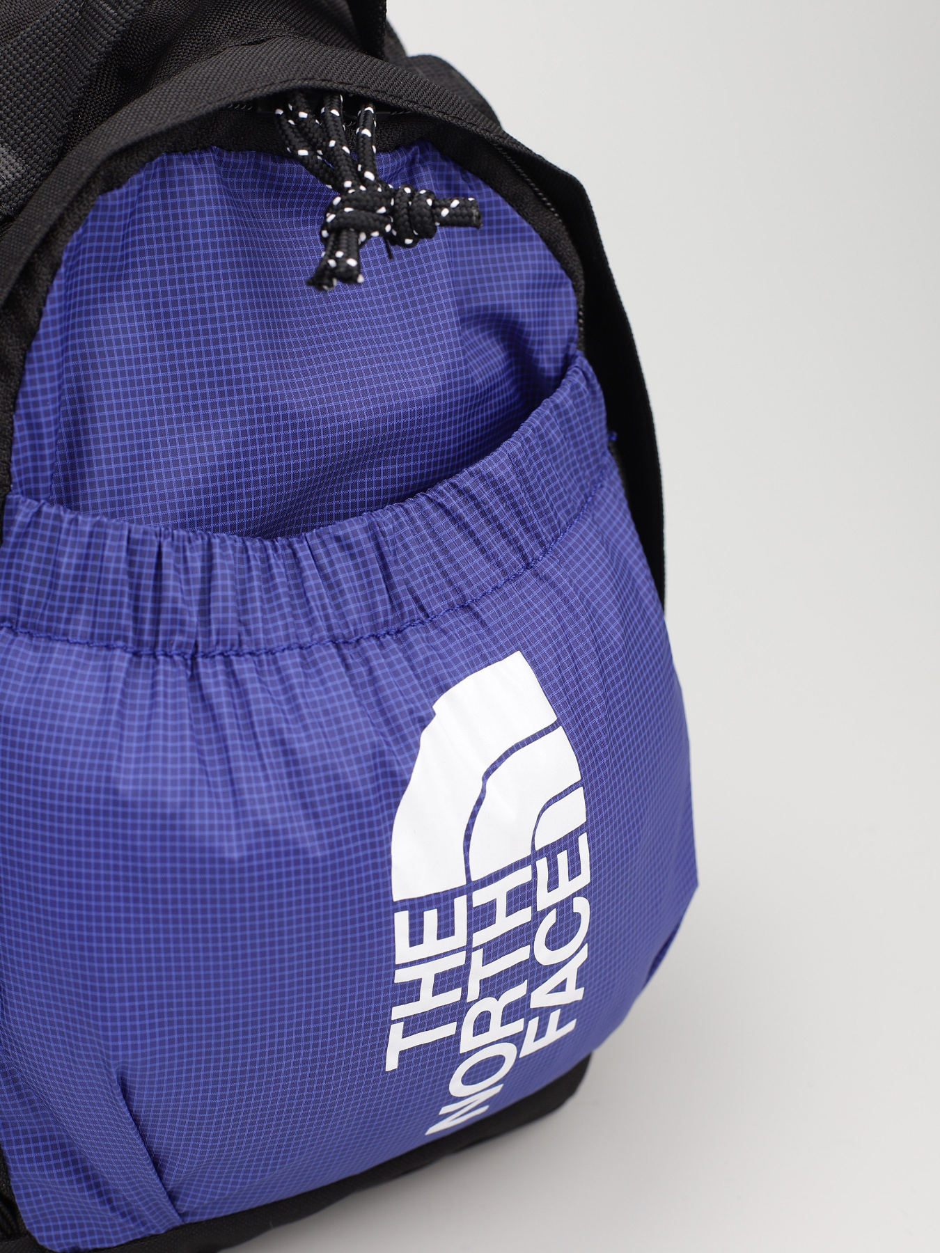 Рюкзаки The North Face Bozer Mini модель NF0A52VRZXC1 Рюкзаки The North Face Bozer Mini модель NF0A52VRZXC1 Фото