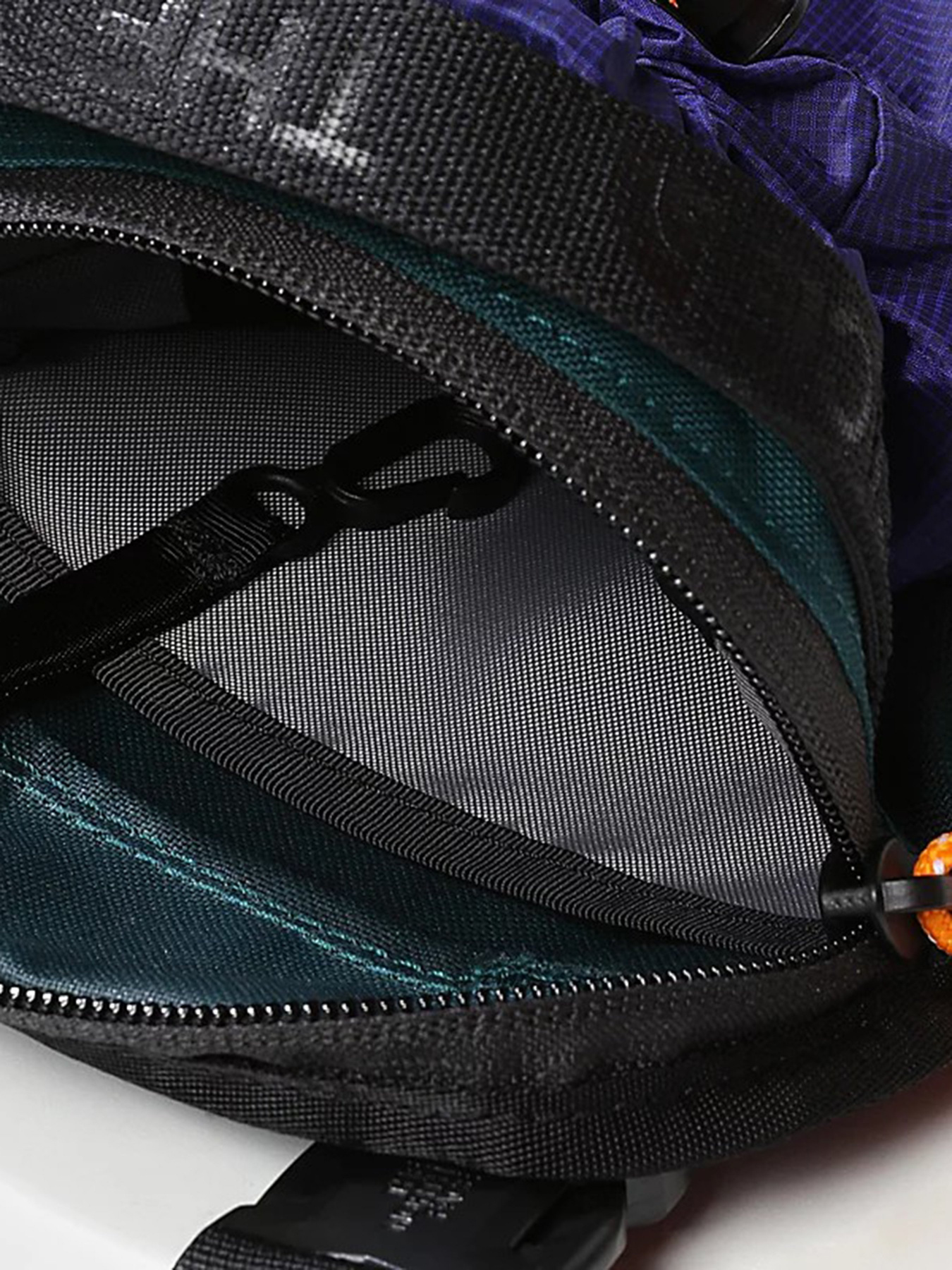 Кросс-боди The North Face Bozer модель NF0A52RY8N61 Фото