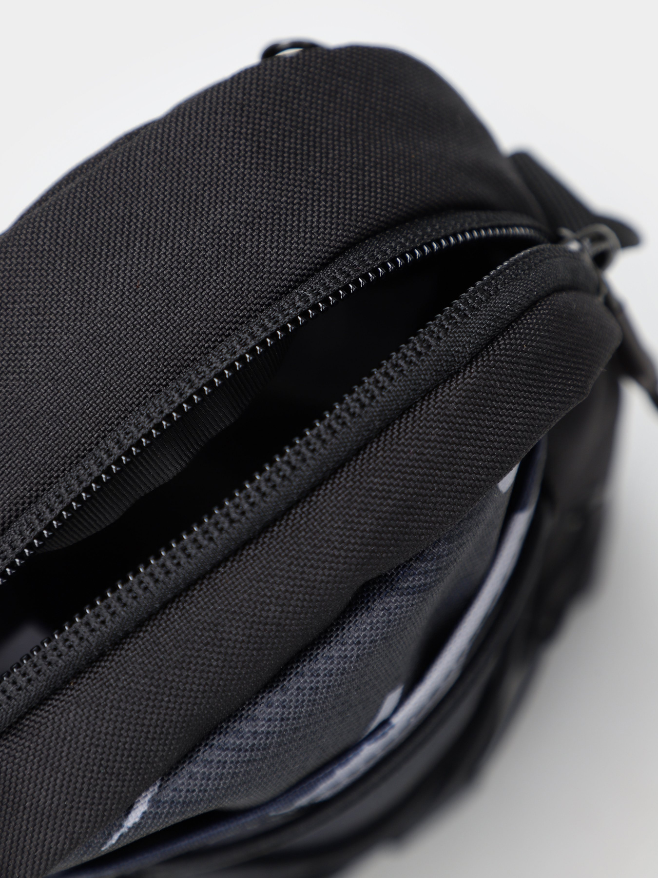 Крос-боді The North Face Jester модель NF0A52UC94G1 Крос-боді The North Face Jester модель NF0A52UC94G1 Фото