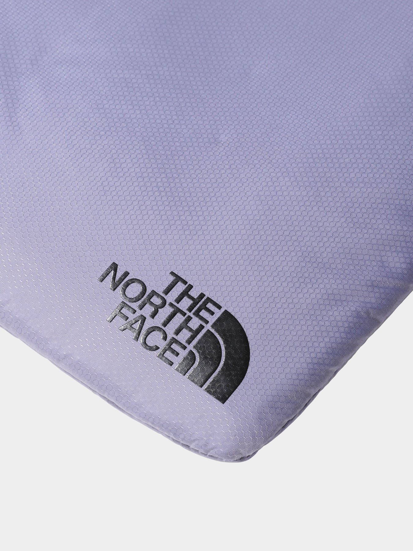 Чехол для смартфона The North Face Flyweight модель NF0A3KXNLK31 Фото