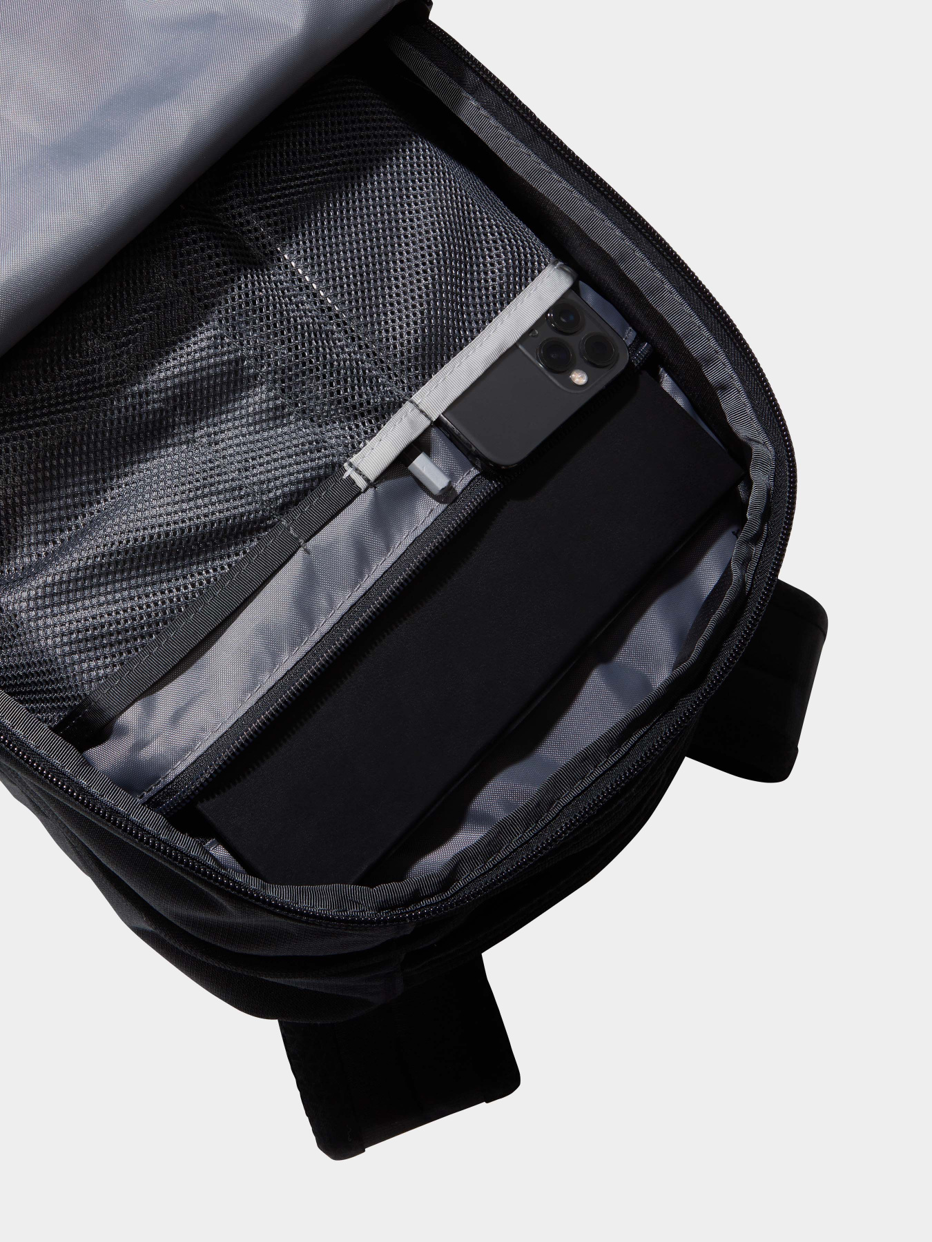 Рюкзак The North Face Jester 28L модель NF0A3VXFIC41 Фото