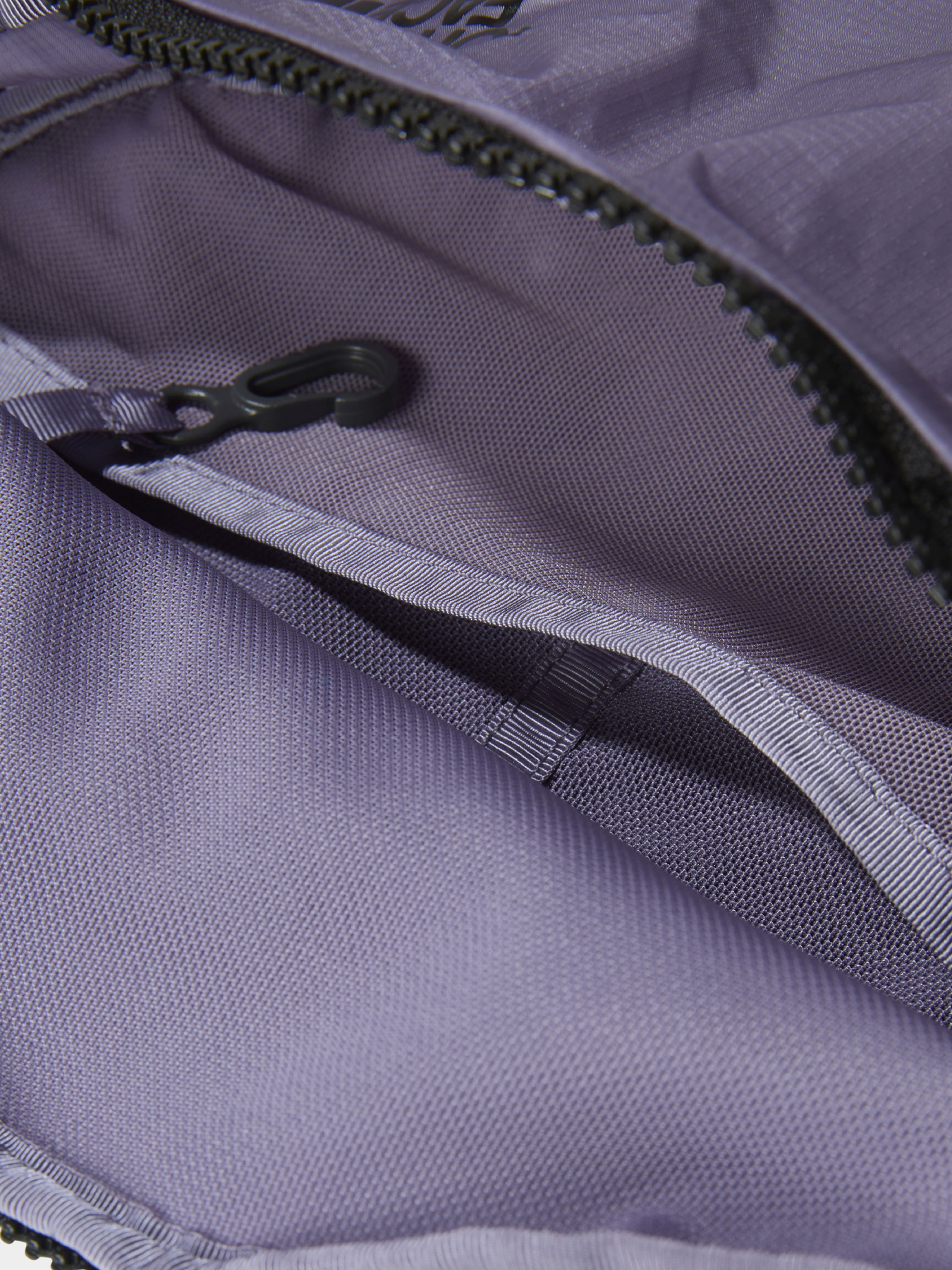 Поясная сумка The North Face модель NF0A52TJLK31 Фото