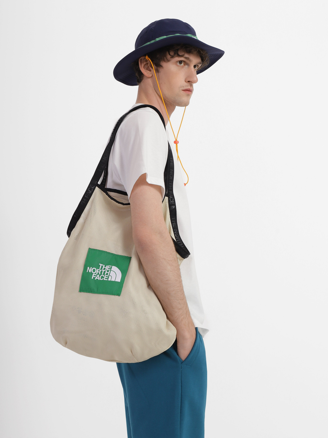 Сумка The North Face Circular Gravel модель NF0A81BW3X41 Фото