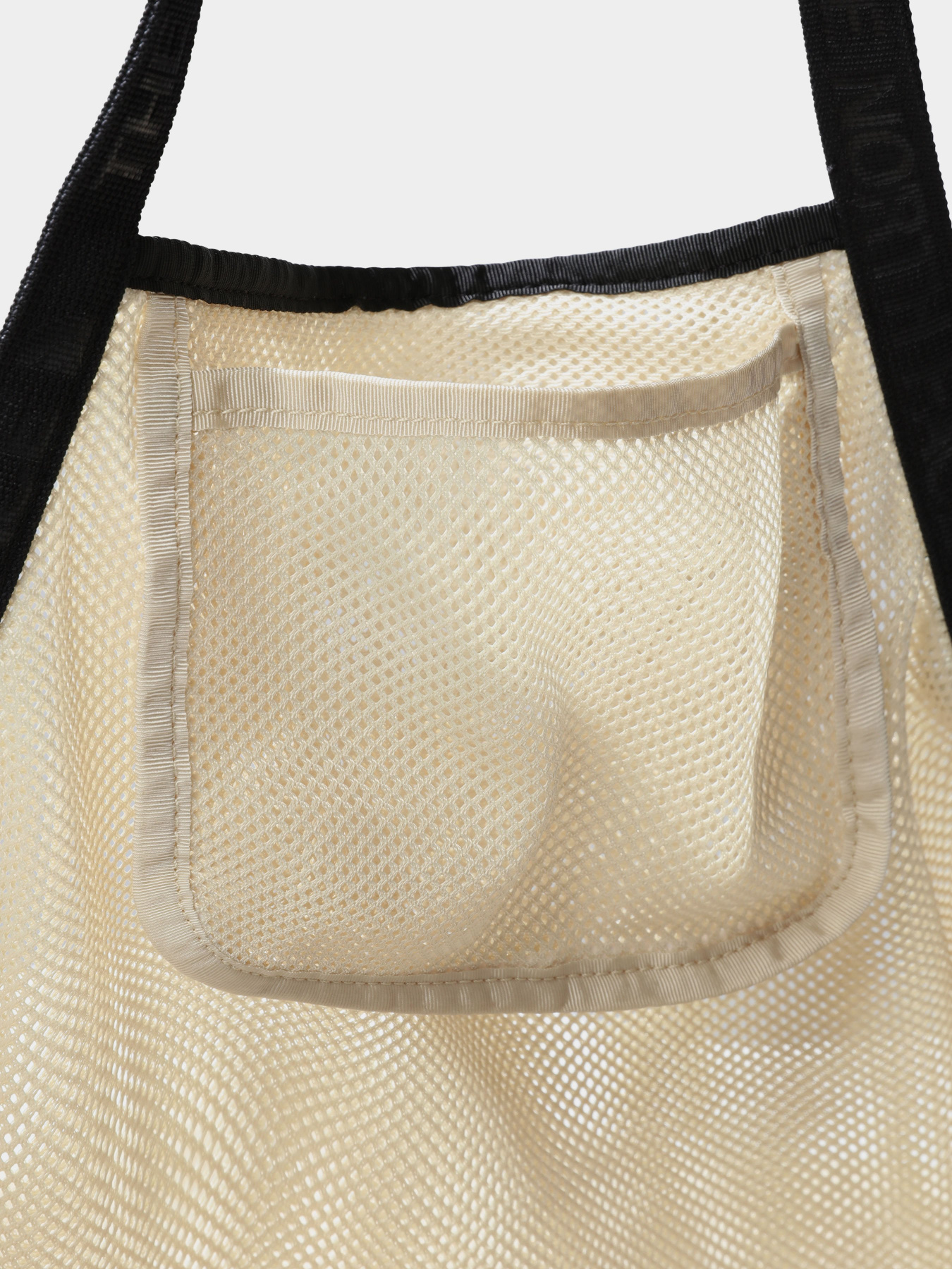 Сумка The North Face Circular Gravel модель NF0A81BW3X41 Фото