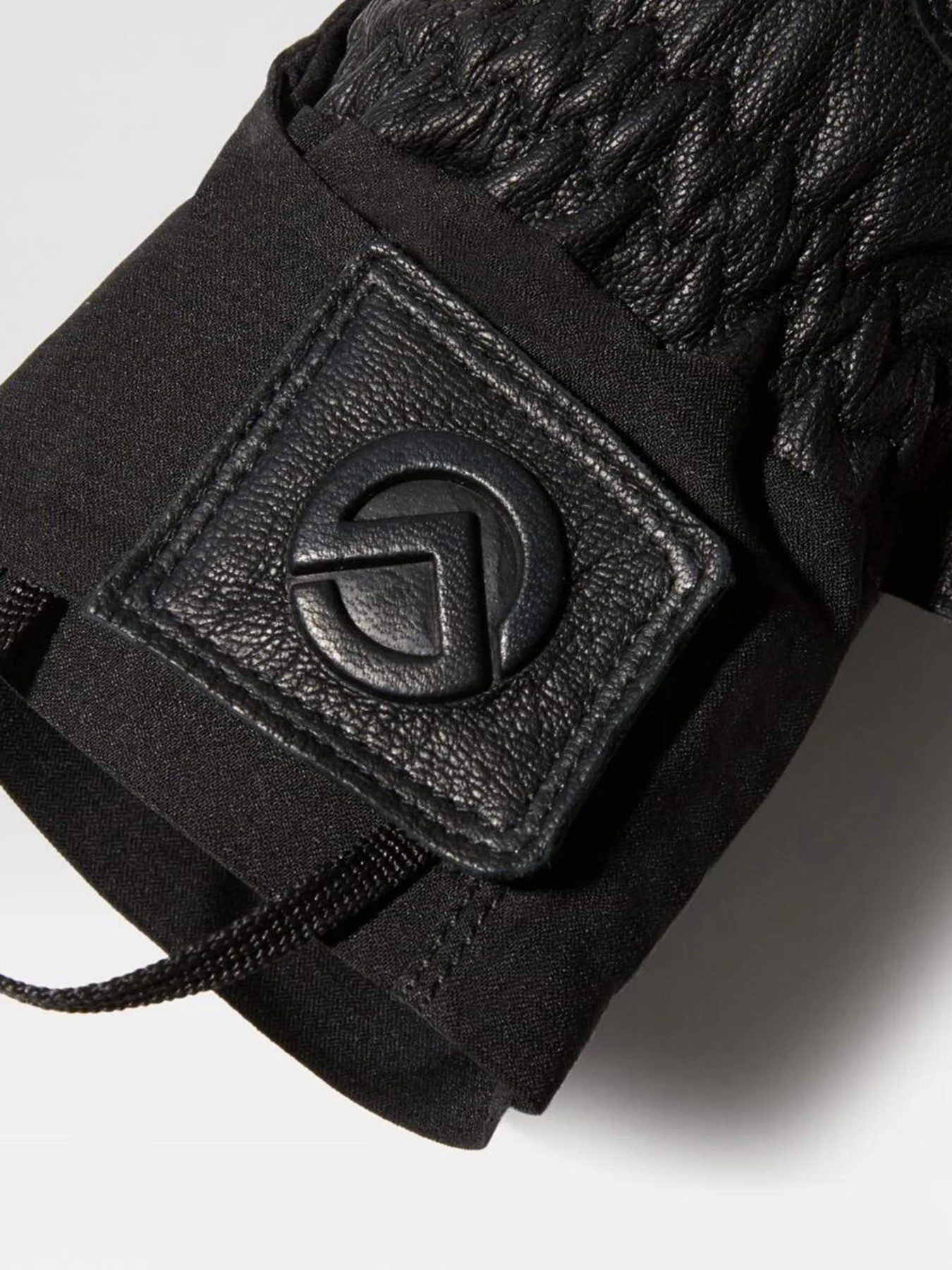 Варежки The North Face Summit Patrol GTX Trigger модель NF0A7WKAJK31 Фото