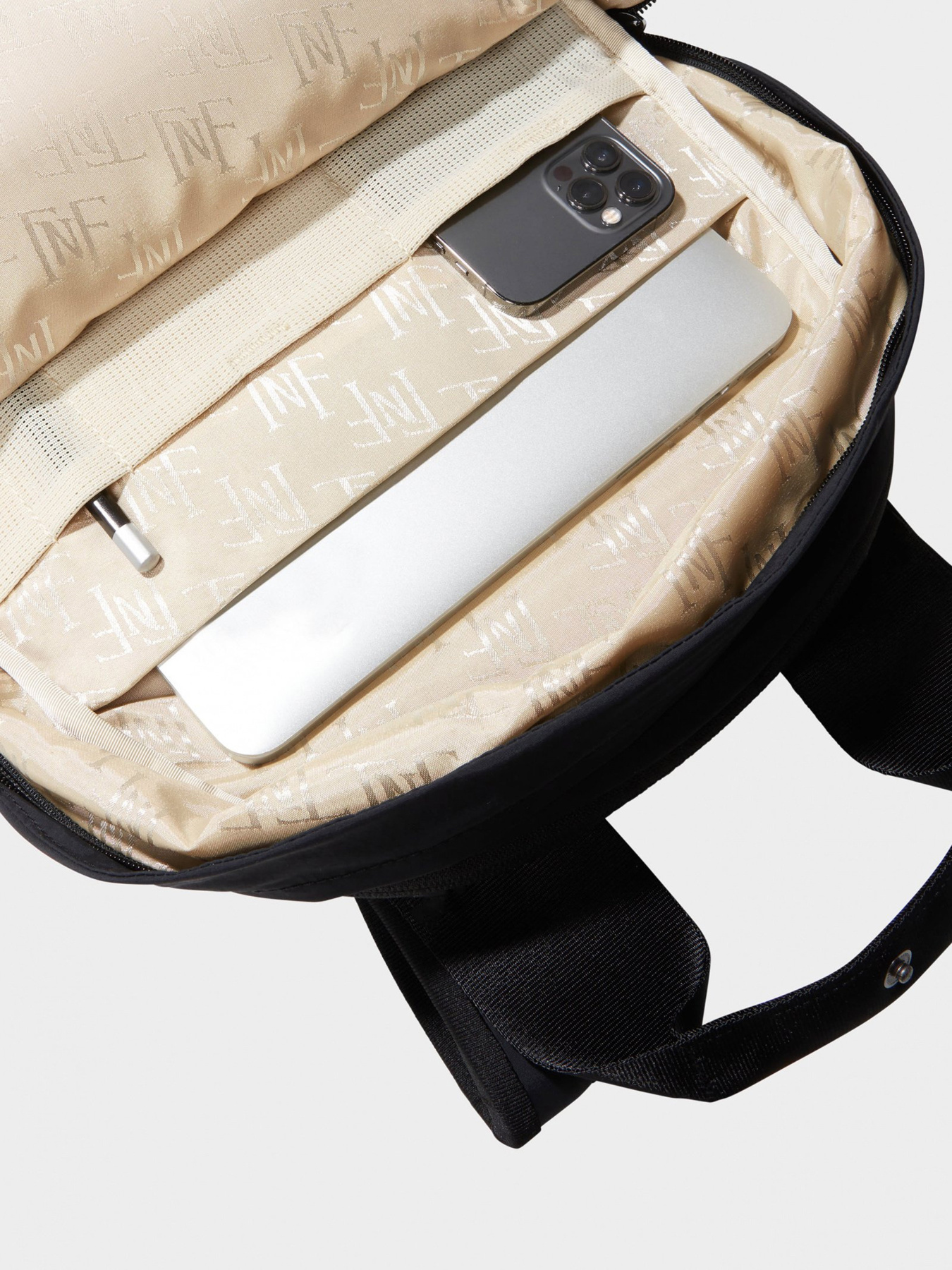 Рюкзак The North Face Never Stop Daypack 20L модель NF0A81DTJK31 Фото