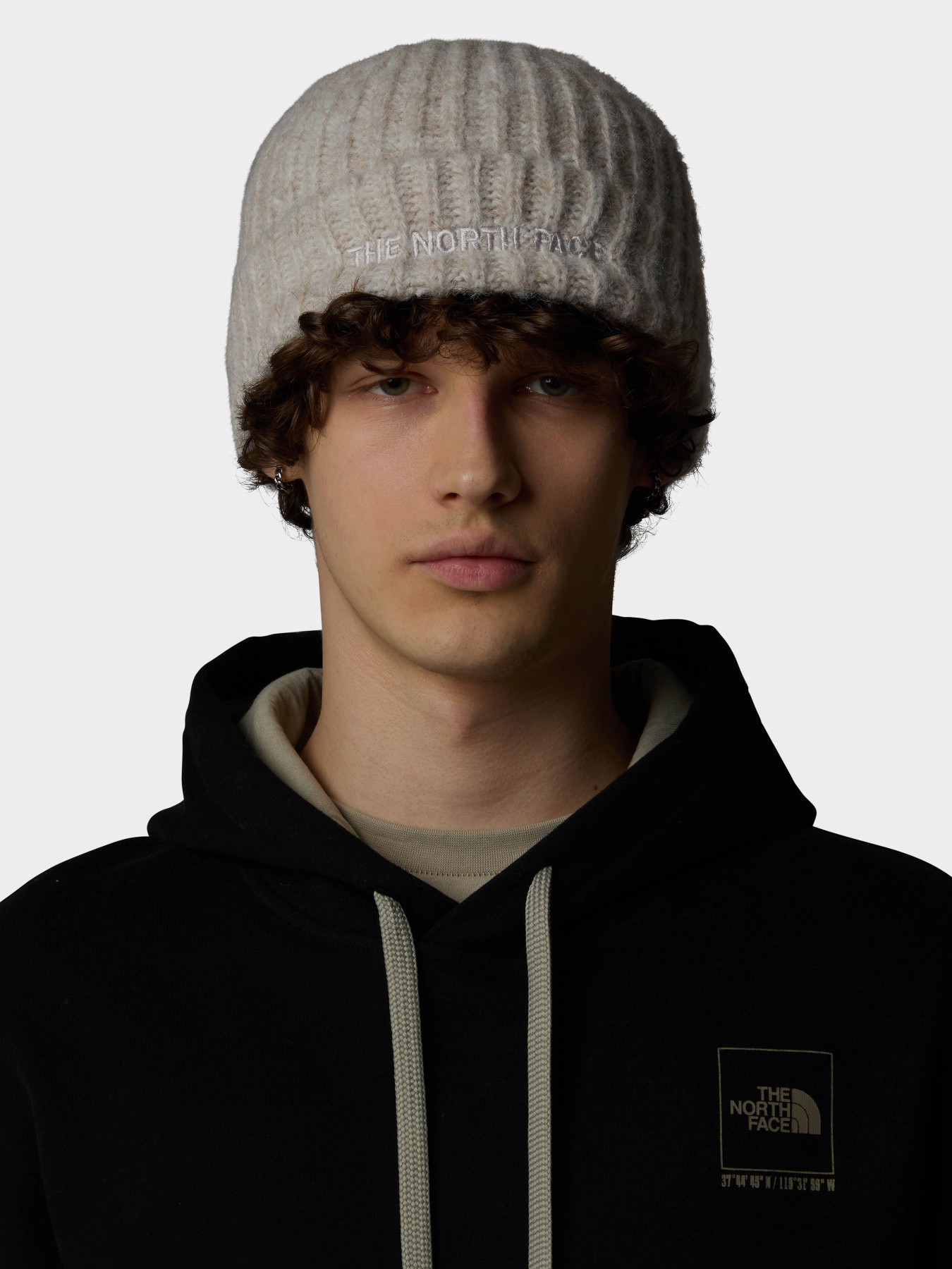 Шапка The North Face Fohair Cabin Beanie модель NF0A887TQLI1 Фото