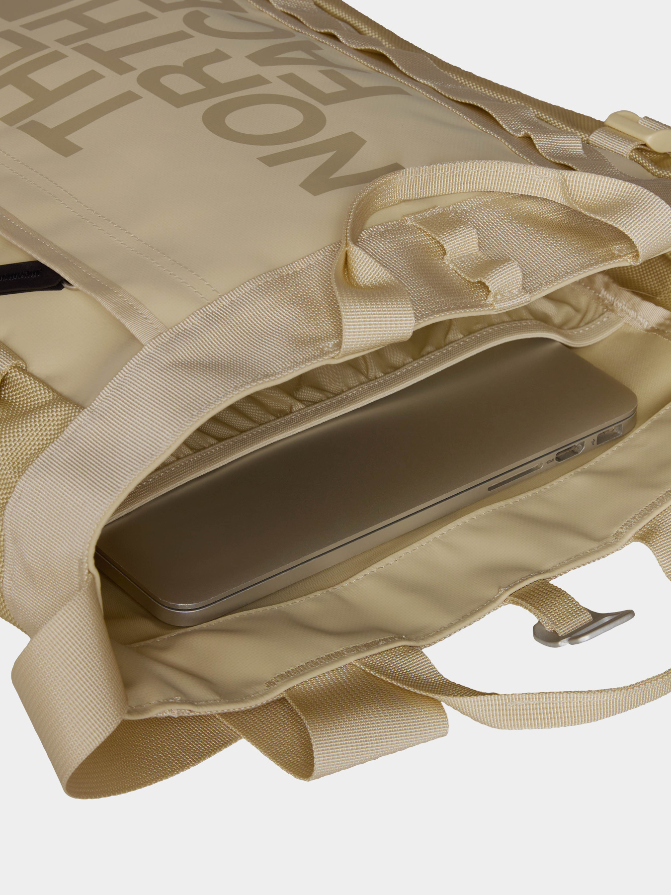 Повсякденний рюкзак The North Face Base Camp 19L модель NF0A3KX2PV61 Фото