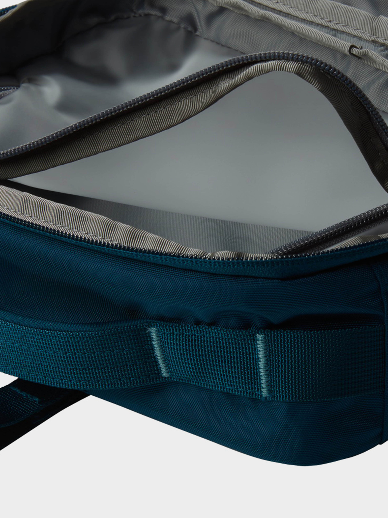 BASE CAMP VOYAGER DOPP KIT The North Face модель NF0A81BL4OJ1 Фото