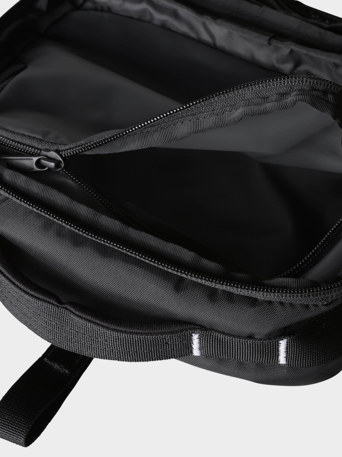 BASE CAMP VOYAGER DOPP KIT The North Face модель NF0A81BL53R1 Фото