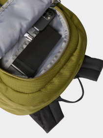 Рюкзаки The North Face Rodey 27L модель NF0A3KVCYIZ1 Фото