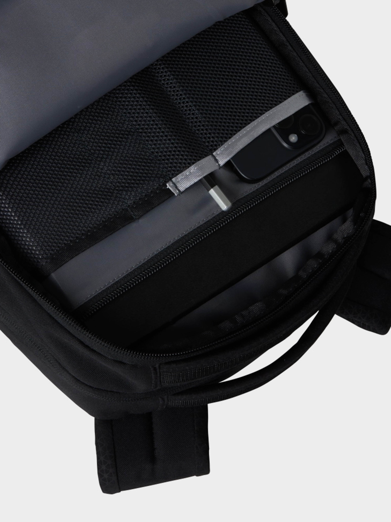 Повсякденний рюкзак The North Face Jester 28L модель NF0A3VXF4H01 Фото