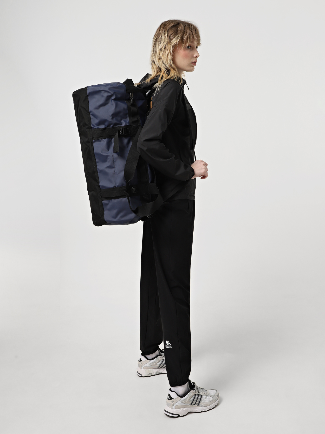 Дорожня сумка The North Face Base Camp Duffel - M 71L модель NF0A52SA4Y21 Фото