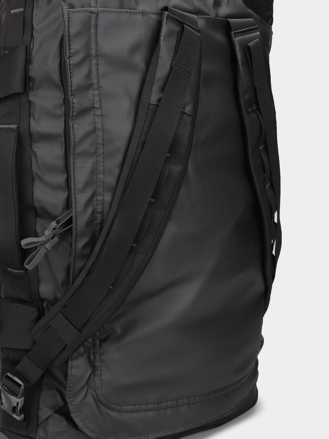 Дорожня сумка The North Face Base Camp Voyager Duffel 62L модель NF0A52S3KT01 Фото