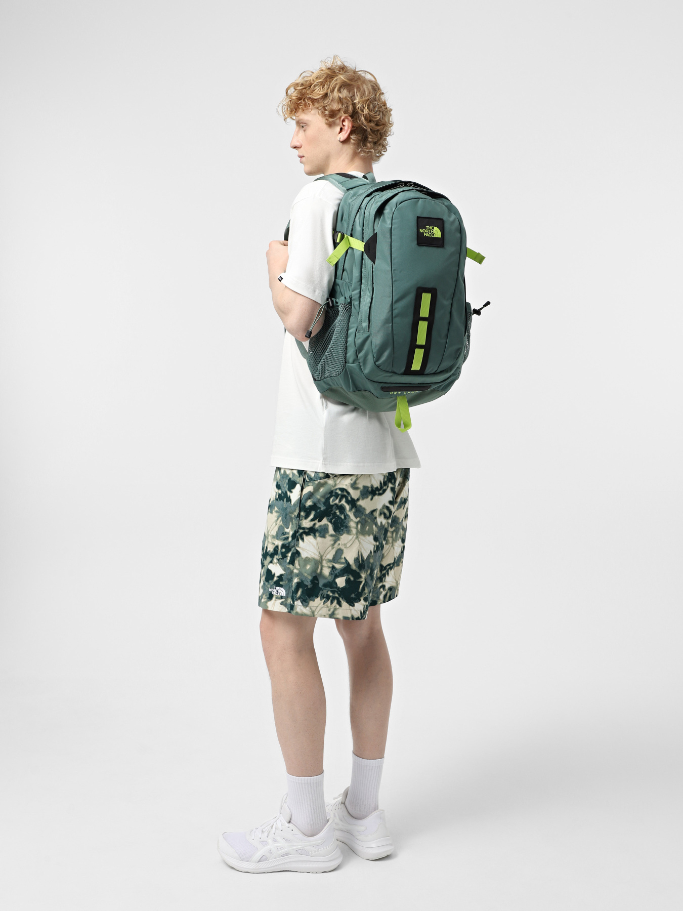 Повсякденний рюкзак The North Face Hot Shot Se 30L модель NF0A3KYJBDO1 Фото