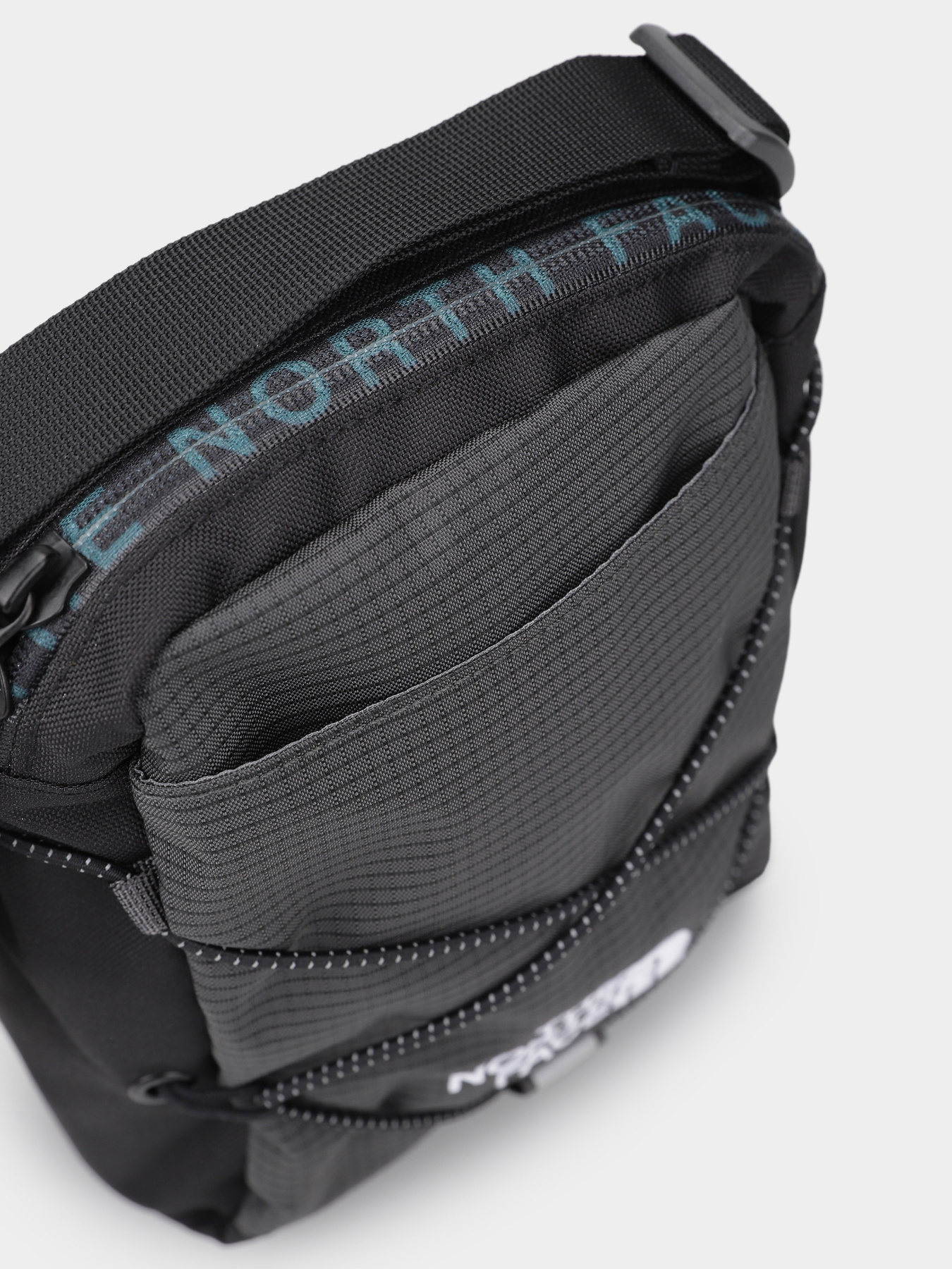 Мессенджер The North Face Jester 12L модель NF0A52UC0IO1 Фото