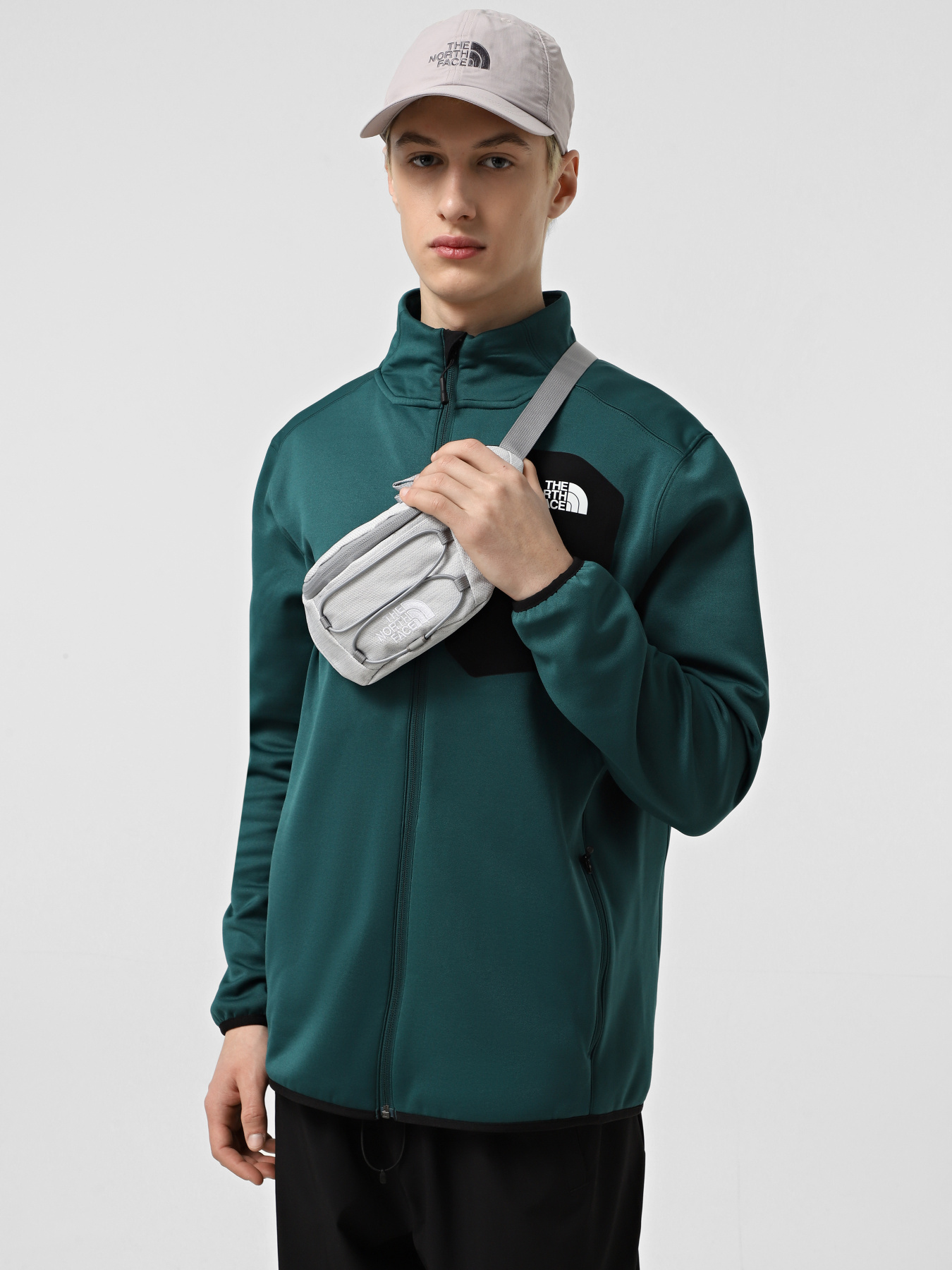 Поясная сумка The North Face Jester Lumbar 2,2 L модель NF0A52TM54C1 Фото