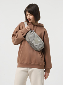 Поясна сумка The North Face Y2k Hip Pack 3 L модель NF0A87GE7HX1 Фото