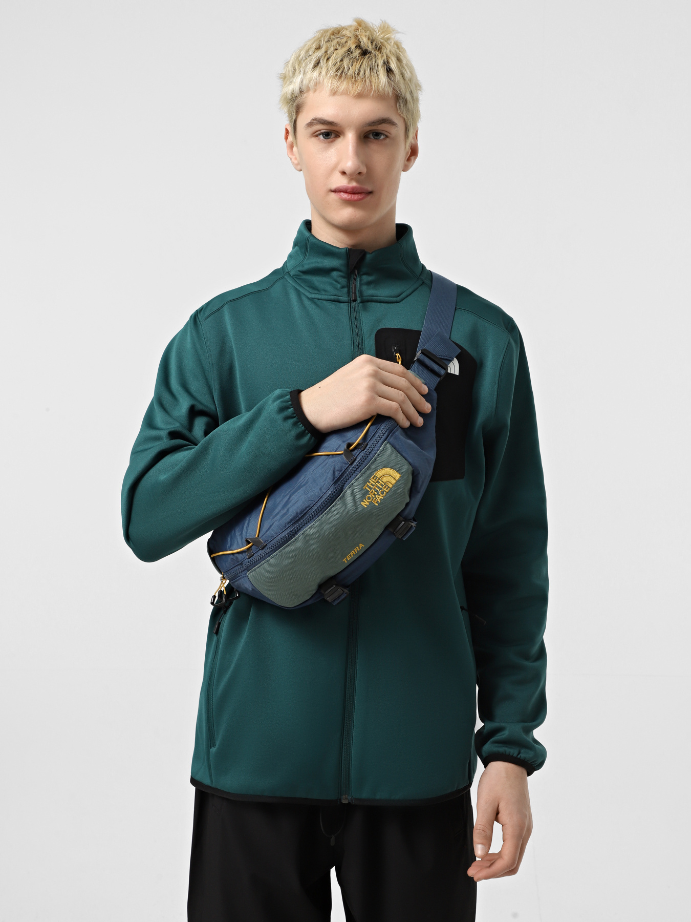 Поясна сумка The North Face Terra Lumbar 6l модель NF0A81ENBI01 Фото