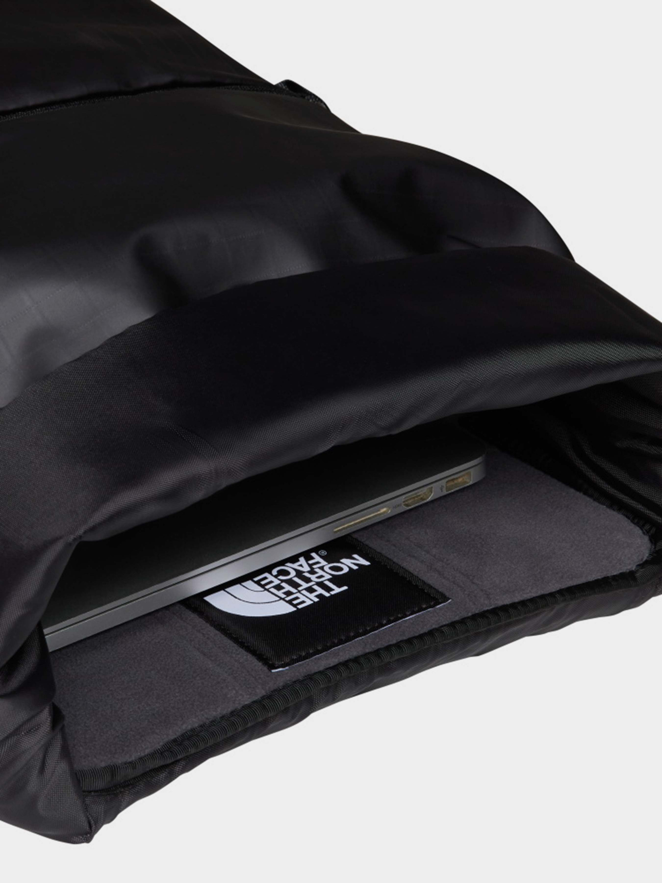 Повсякденний рюкзак The North Face Base Camp 25L модель NF0A81DOKT01 Фото