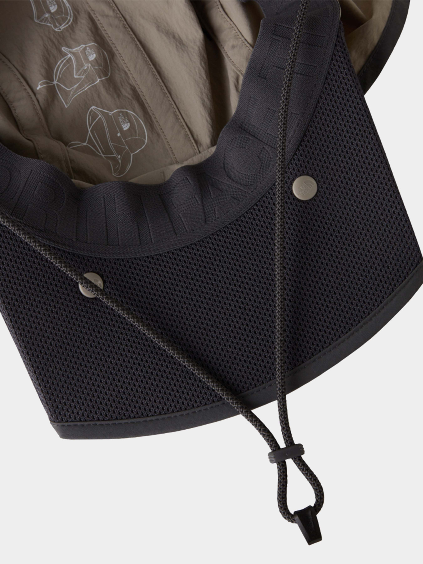Шапки та кепки The North Face CLASS V CONVERTIBLE SUNSHIELD модель NF0A8EPX2MB1 Фото