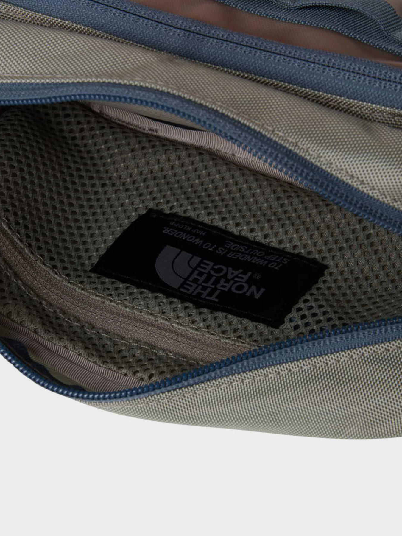 Поясна сумка The North Face BASE CAMP LUMBAR модель NF0A8BK5L451 Фото