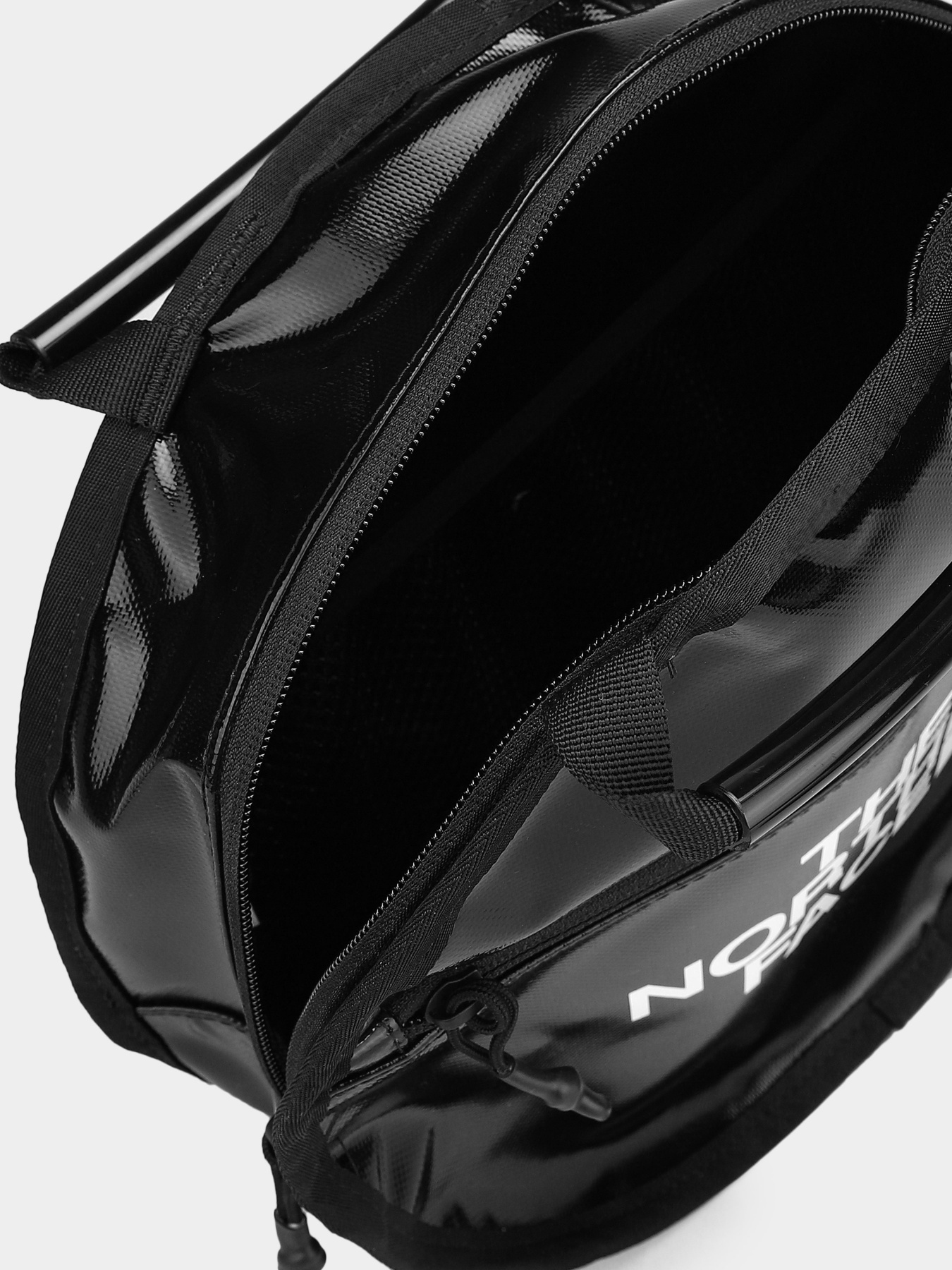 Рюкзаки The North Face Base Camp модель NF0A52SLJK31 Рюкзаки The North Face Base Camp модель NF0A52SLJK31 Фото