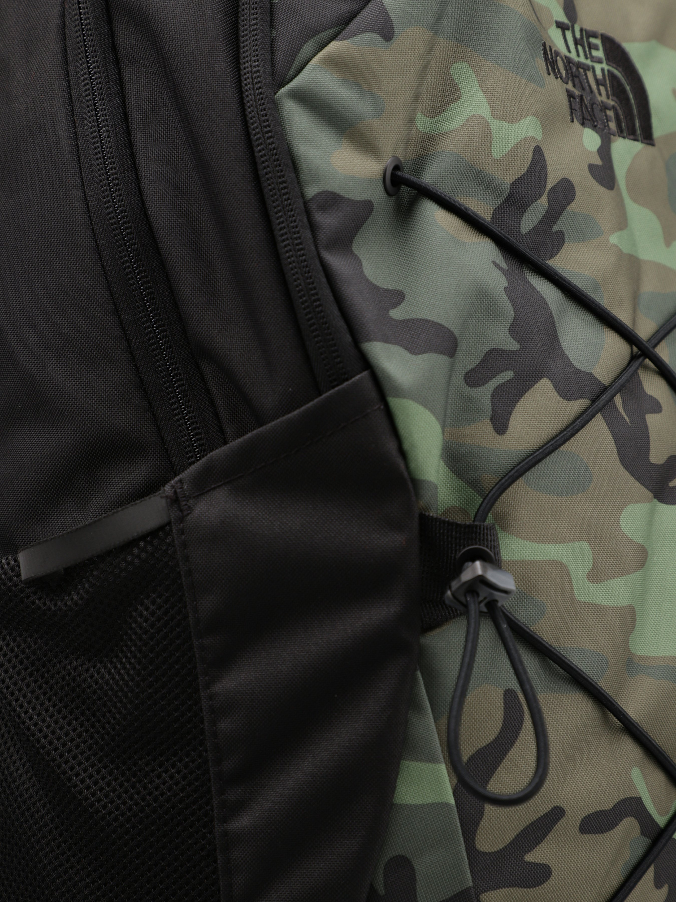 Рюкзаки The North Face Jester модель NF0A3VXF28F1 Рюкзаки The North Face Jester модель NF0A3VXF28F1 Фото