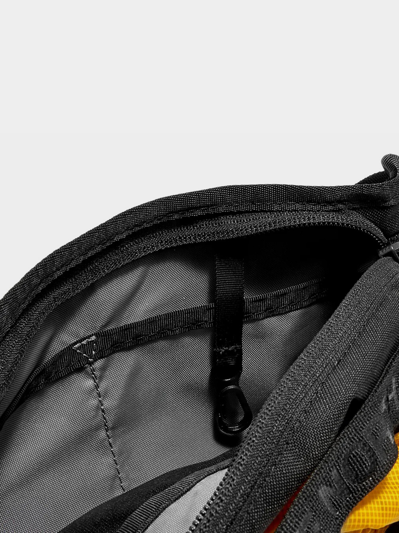 Поясная сумка The North Face Bozer Hip Pack III-L модель NF0A52RWYQR1 Фото