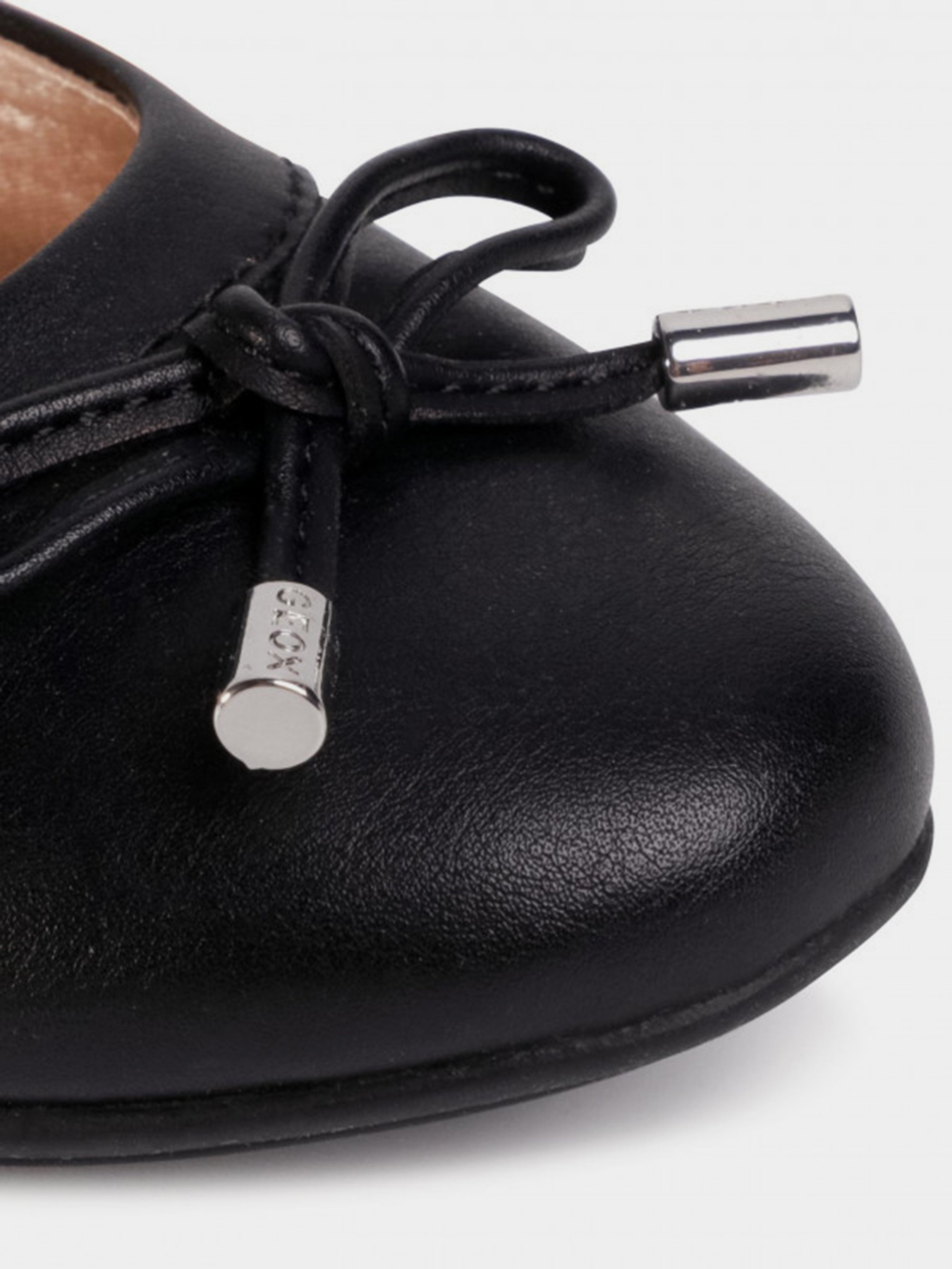 Балетки Geox Charlene модель D02Y7B-000BC-C9997 Фото