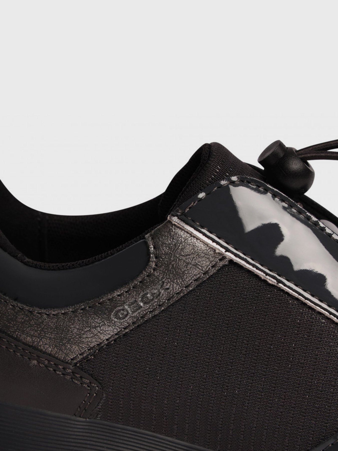 Кроссовки повседневные Geox Alleniee модель D04LPC-0EW22-C9004 Кроссовки повседневные Geox Alleniee модель D04LPC-0EW22-C9004 Фото