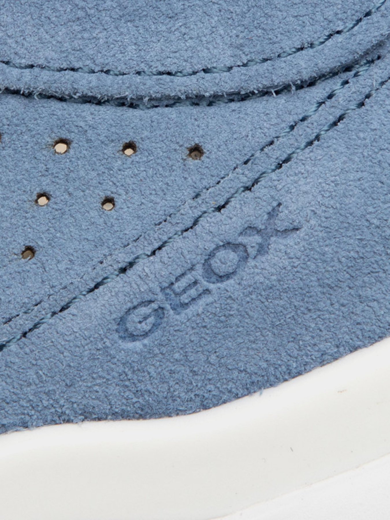 Кроссовки Geox SUKIE модель D02F2B-00022-C4003 Фото