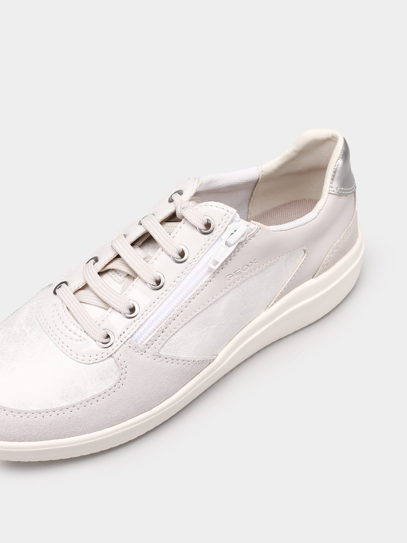 Кросівки Geox D Tahina модель D04BDA-0PV22-C1352 Фото